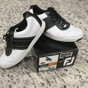 NWT Mens FootJoy Contour Casual Golf Shoes - White/Black - Size 10